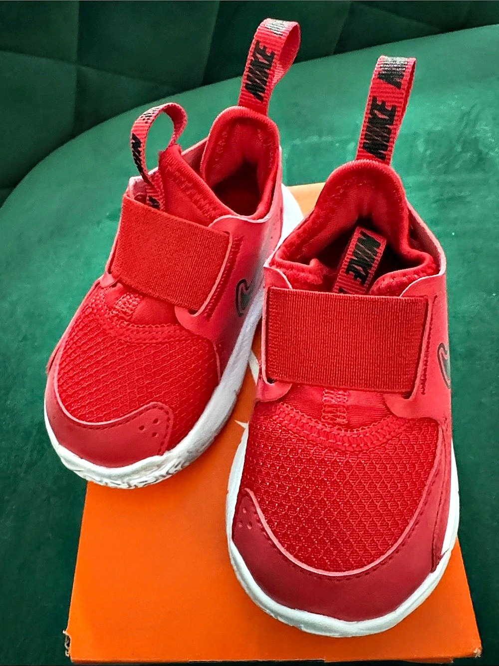 Nike Flex Runner 3 (TD) ) Red & White Waist US 4C